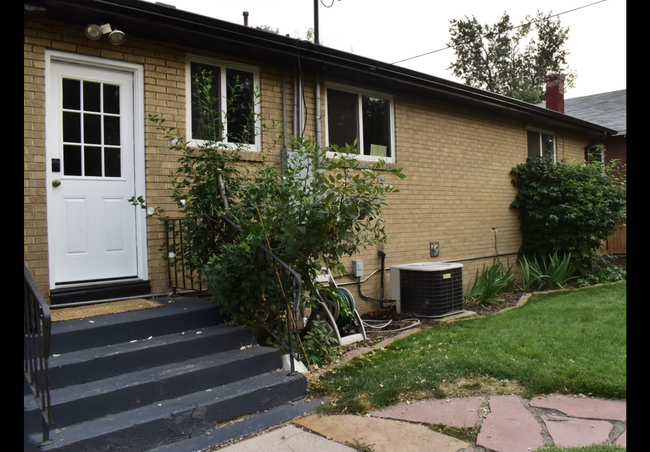 2 Separate Entrances to Unit - 3061 W 37th Ave