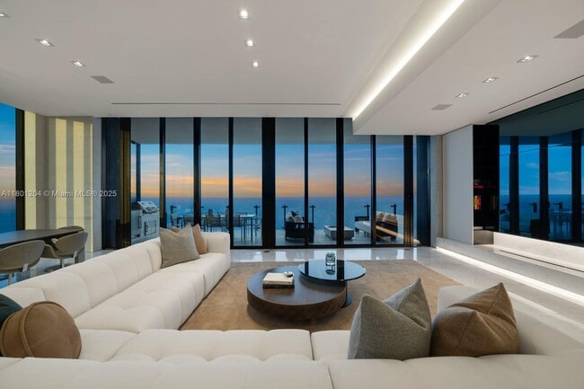 Building Photo - 17141 Collins Ave