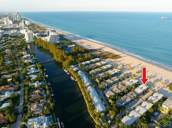 Building Photo - 1680 S Ocean Dr