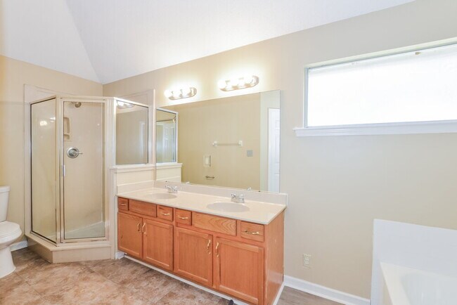 Building Photo - 6843 Mikayla Ln