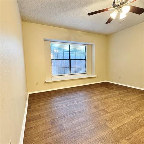 Building Photo - 2633 Ladywood Dr