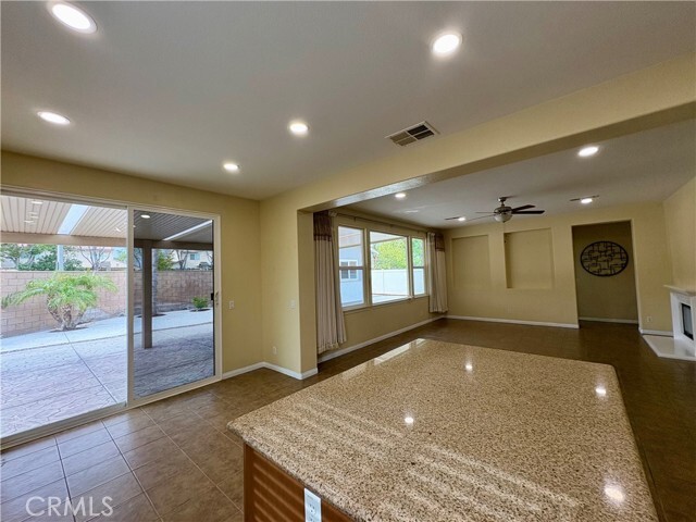 Building Photo - 6694 Black Forest Dr