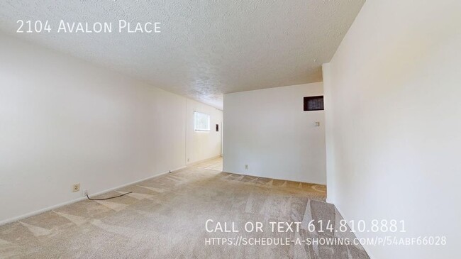 Building Photo - Three Bedroom Garden Apartment- Columbus