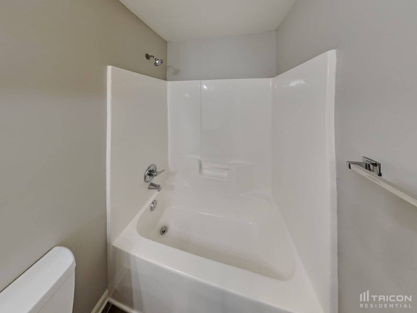 Building Photo - 4097 Village Park Ct