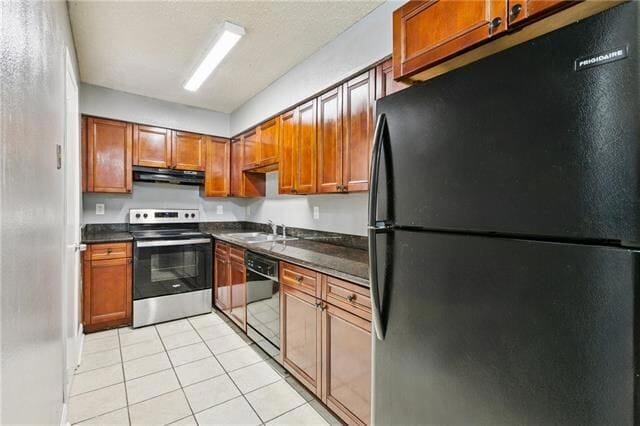 Building Photo - 241 Helen St