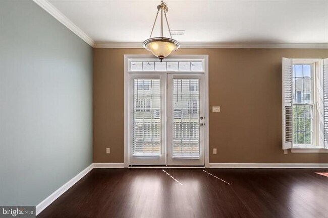 Building Photo - 5615 Harrington Falls Ln