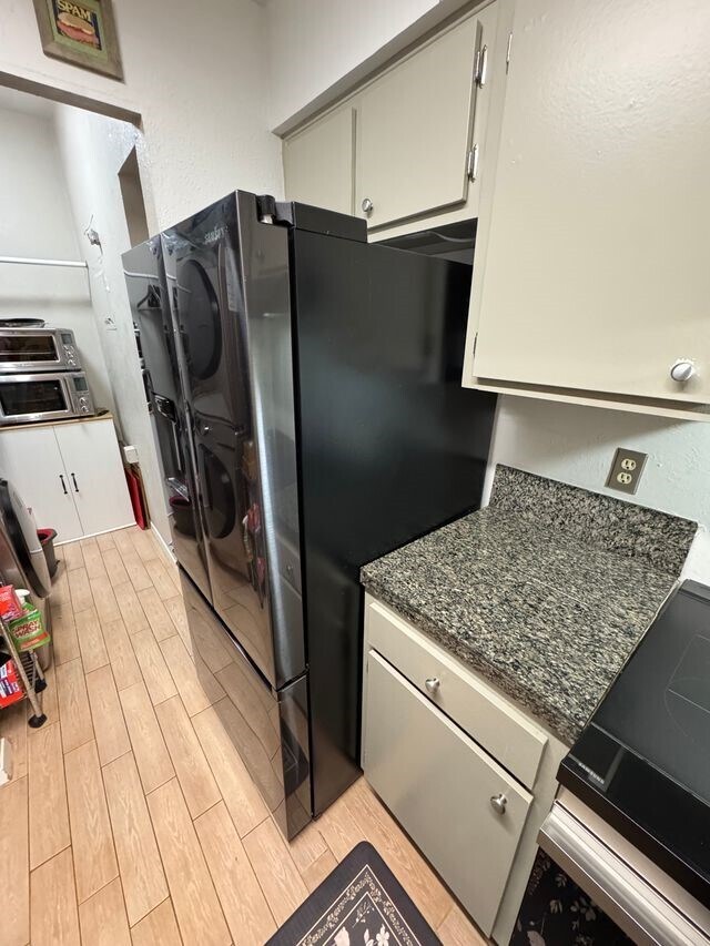 Building Photo - 5000 Milwee St