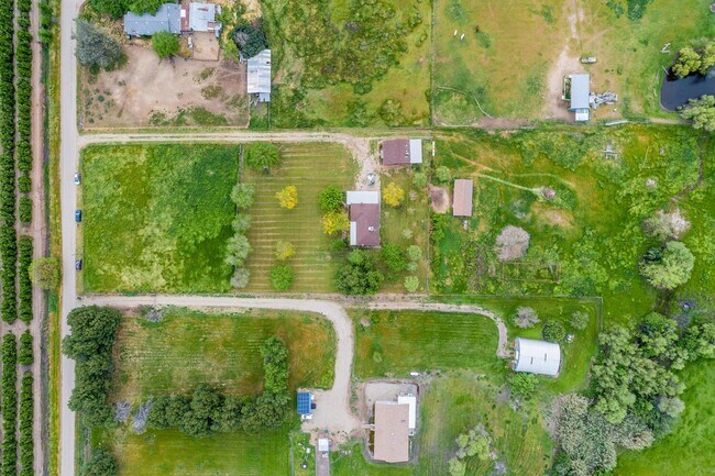 Building Photo - Peaceful Country Casita in the Foothills – 1 Bed / 1 Bath