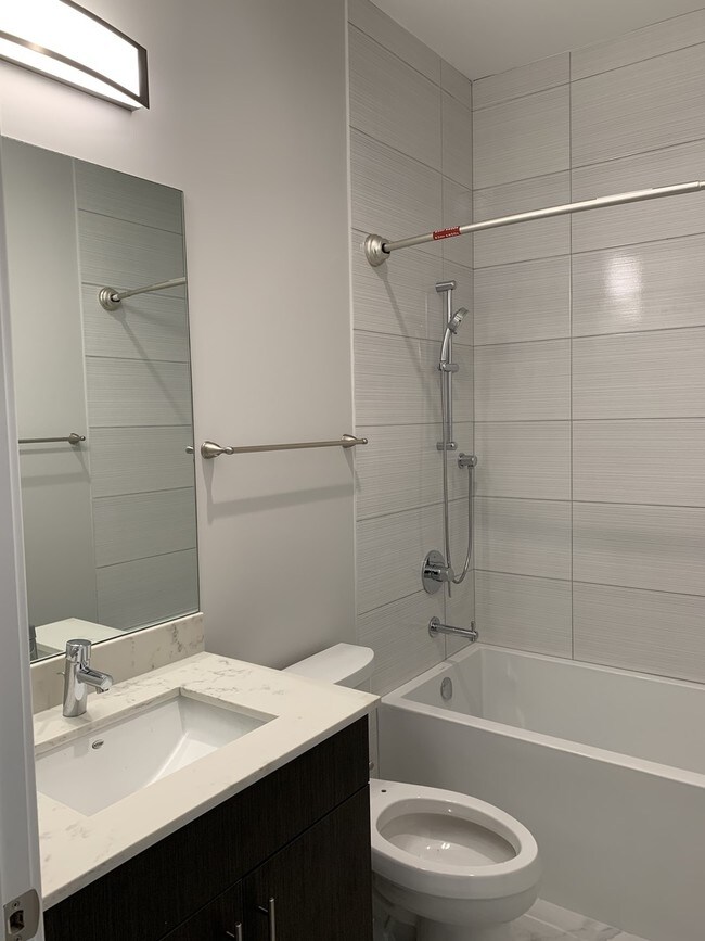 Building Photo - 3333 S Michigan Ave