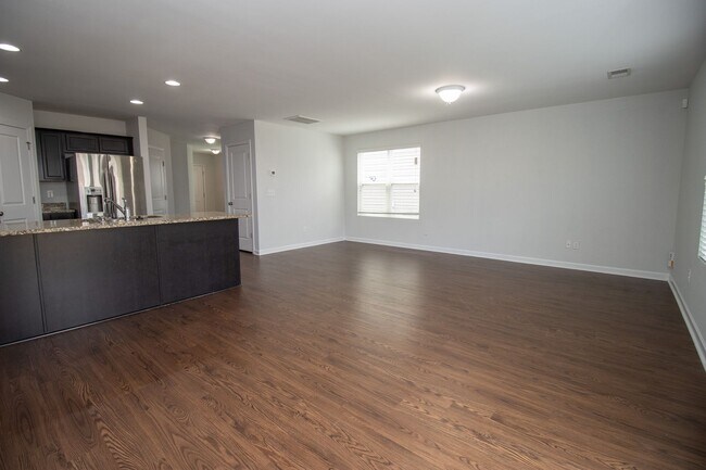 Building Photo - 22 Routhland Ct