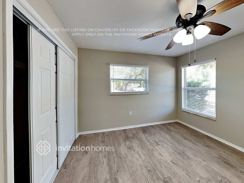 Building Photo - 3508 Kingswood Dr