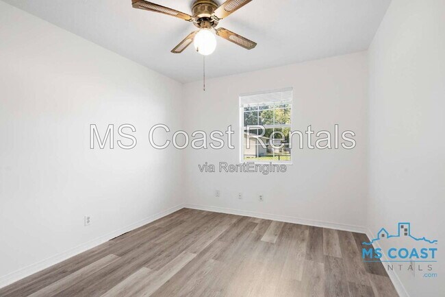 Building Photo - 15317 Waycross Dr