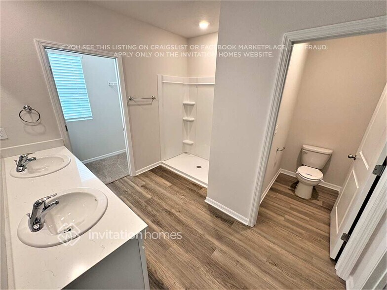 Building Photo - 18125 Canopy Pl