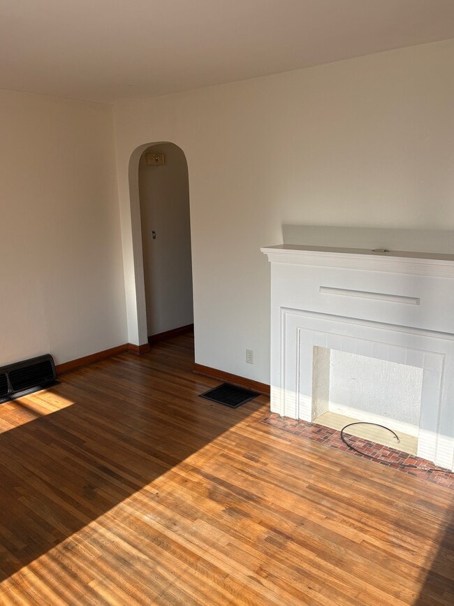 Building Photo - 4716 Arbor St