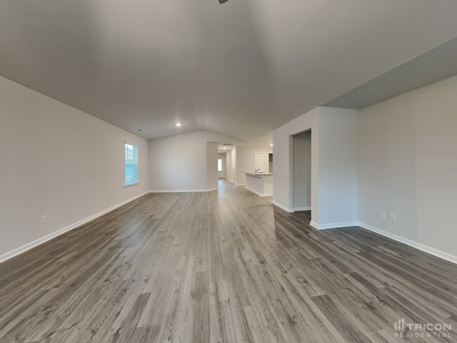 Building Photo - 127 Harvest Cir