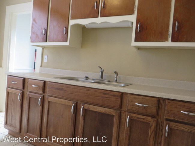 Building Photo - 1229 Swinney Ave