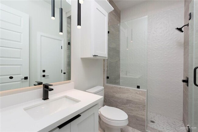 Building Photo - 37 N 24th St