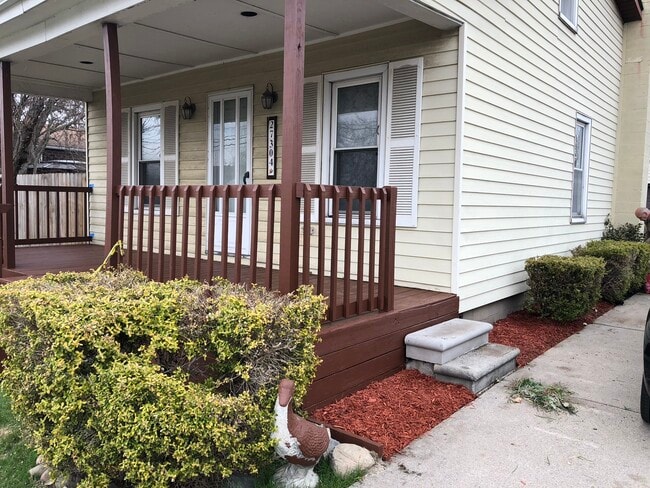 Building Photo - 27304 Kelly Rd