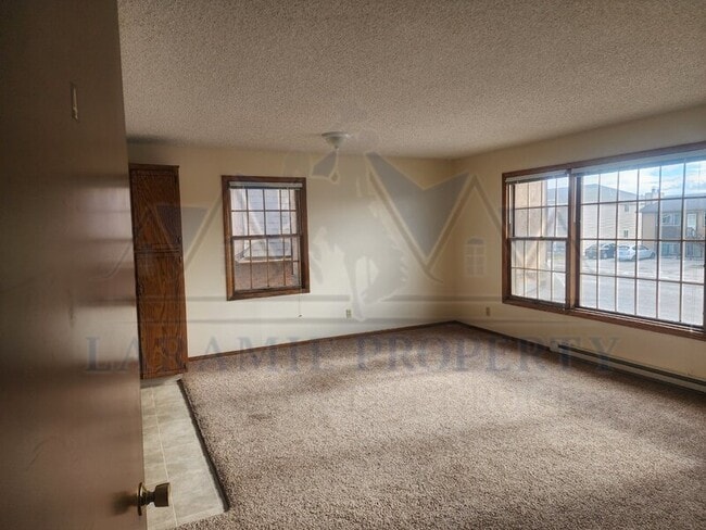 Building Photo - 1717 Fetterman Dr