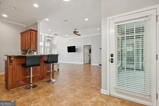 Building Photo - 124 Deerwood Village Dr