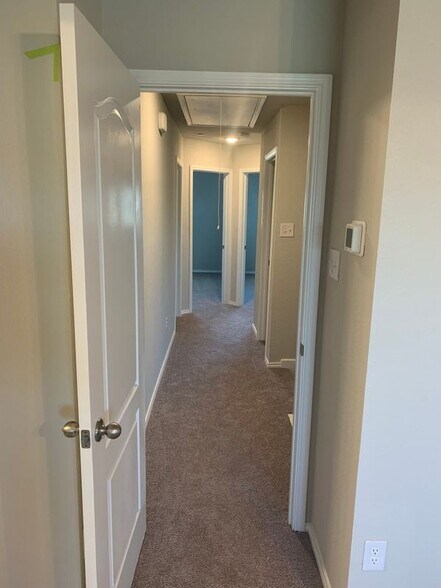 Building Photo - 1874 Indigo Ln