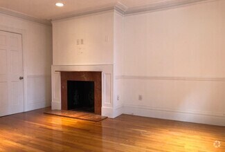 Building Photo - 254 Newbury St