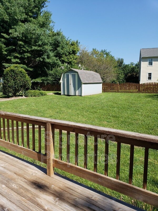 Building Photo - 9234 Fair Hill Ct