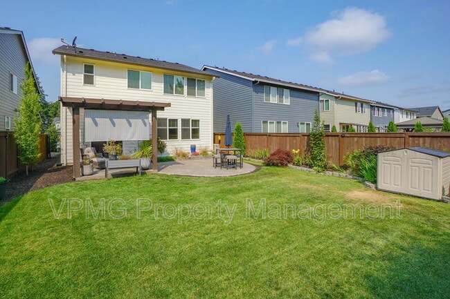 Building Photo - 11603 NE 138th Ave