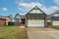 Building Photo - 10525 W Texas St