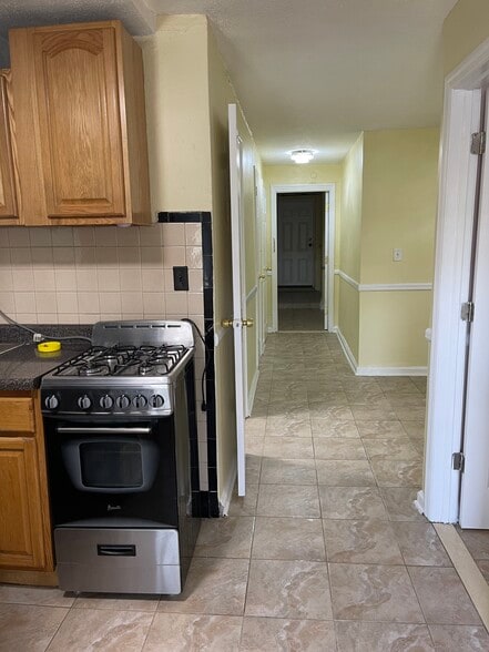 Building Photo - 2719 Fish Ave