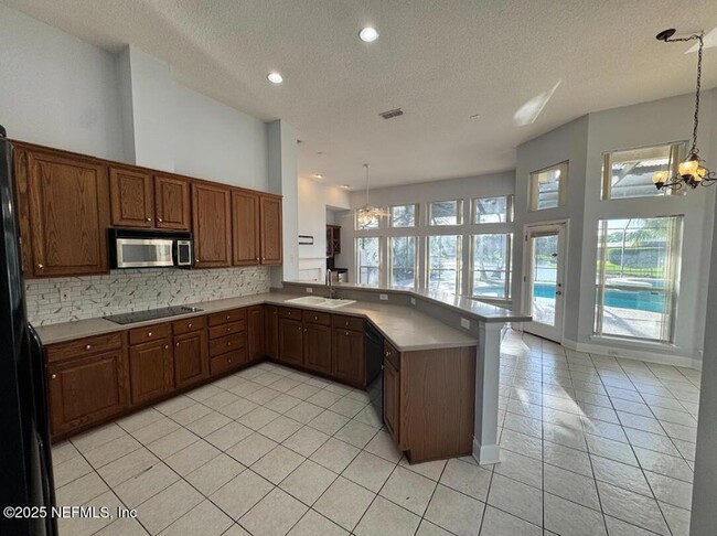 Building Photo - 3714 Pinckney Island Ct