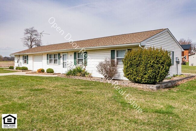 Building Photo - 608 W Dennis St