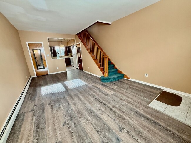 Building Photo - Recently UPDATED 3 BD/1 BA HOUSE in great East Passyunk/LOMO location w/ new Engineered Wood Floo...