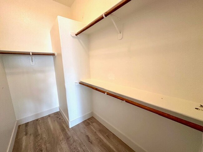 Building Photo - BEAUTIFUL GATED SOUTHWEST CONDO. 3 BEDS AND 2 BATHS. GROUND FLOOR.