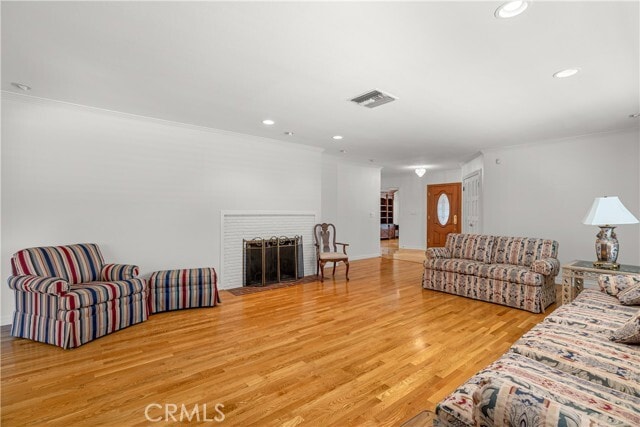 Building Photo - 591 Busch Pl