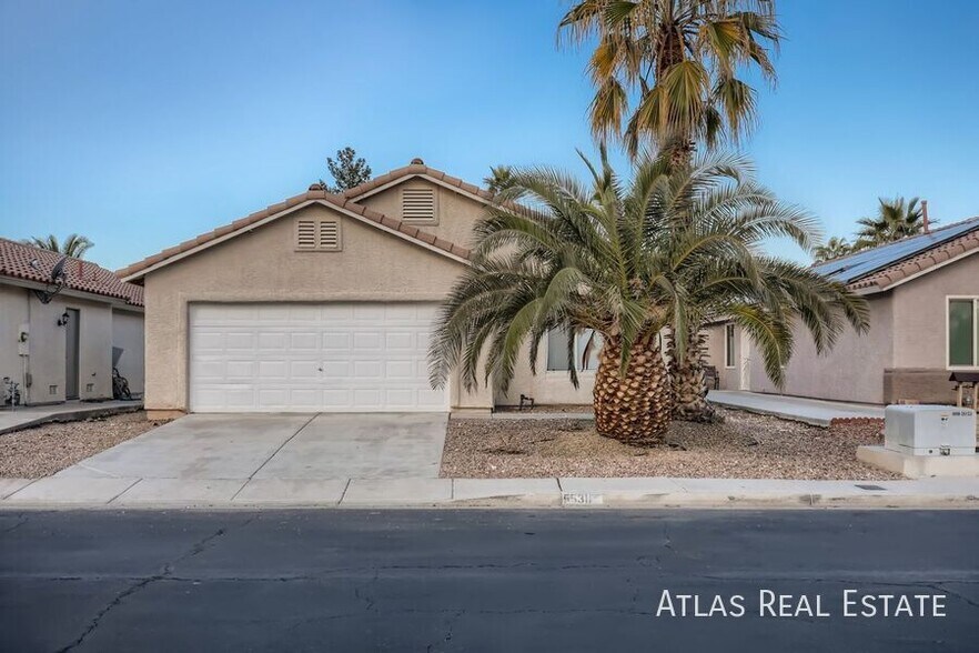 Primary Photo - 5531 Los Lobos St