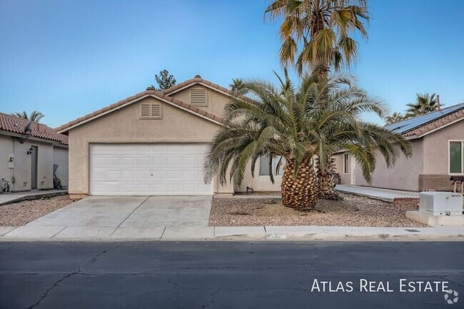 Building Photo - 5531 Los Lobos St