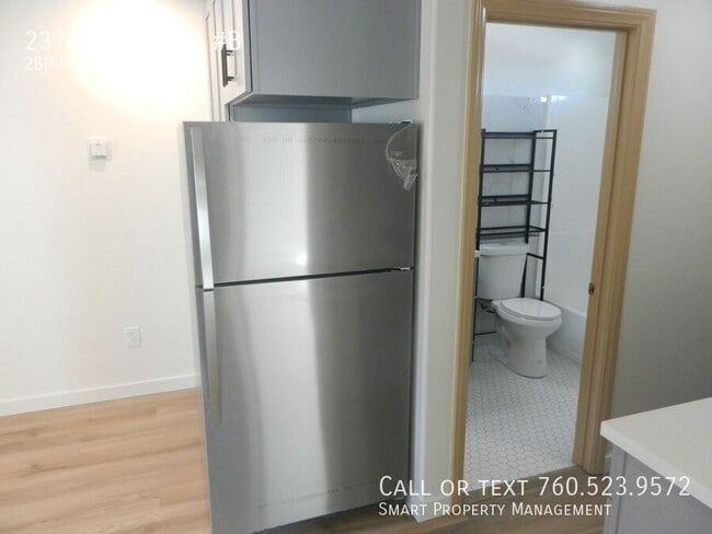 Building Photo - 237 S. Ditmar-#B