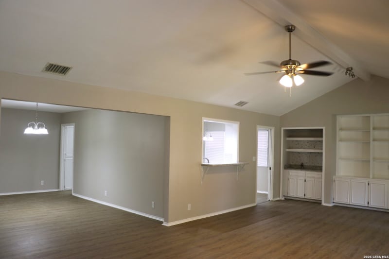 Building Photo - 13811 Brook Hollow Blvd