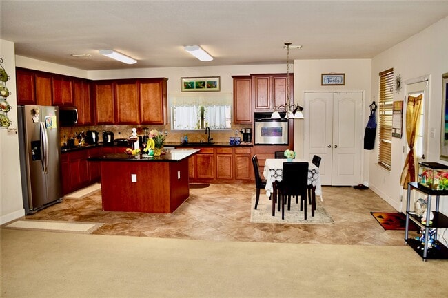 Building Photo - 16703 Summer Cypress Ct