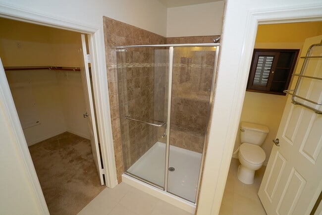 Building Photo - River Village 4 Bedroom Home in Santa Clarita.