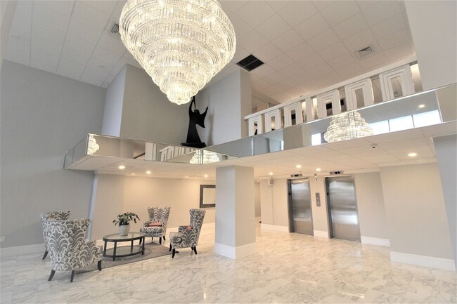 Building Photo - 3450 S Ocean Blvd