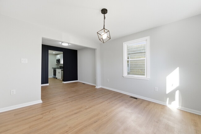 Building Photo - 961 17th St