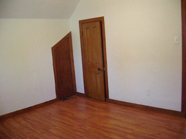 Bedroom - 211 W Eureka St