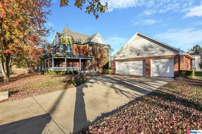 Building Photo - 2210 Wirt St