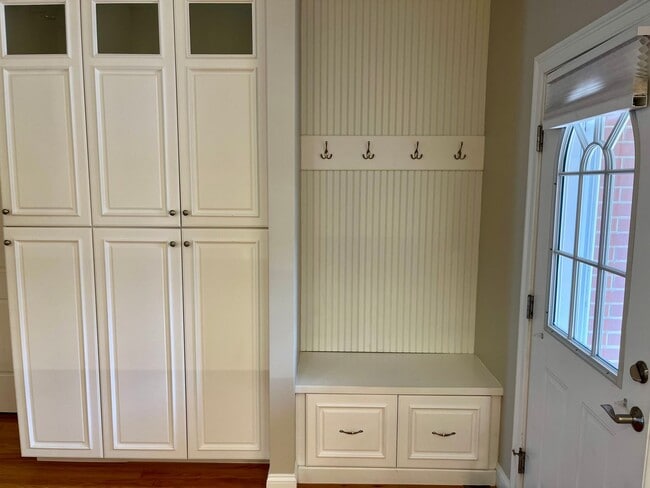 Building Photo - 41 Dexter Rd