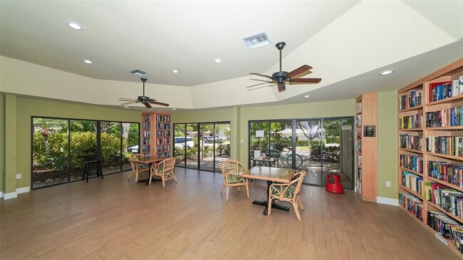 Building Photo - 5400 Eagles Point Cir