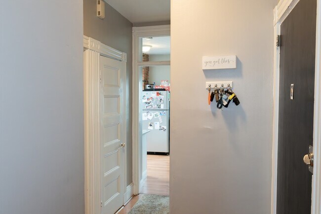 Building Photo - 149 L St