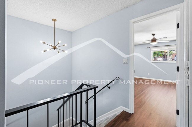 Building Photo - 655 S Xenon Ct