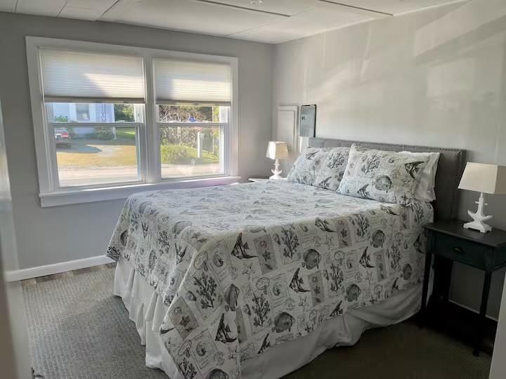 Building Photo - 10 Stanton Ave